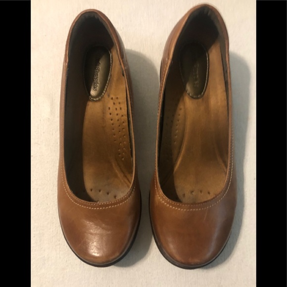 Hush Puppies Shoes - Hush puppies, leather shoe, flat, rubber bottoms